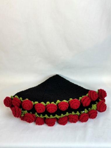 Red Crochet Bouquet - Image 2